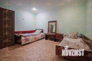 Дом 178м&sup2;, 2-этажный, на длительный срок, 