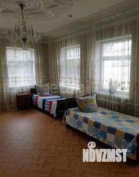 Дом 200м², 2-этажный, на длительный срок, 