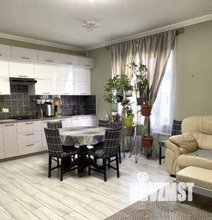 Дом 312м², 2-этажный, участок 7 сот.  