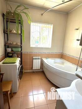 Дом 206м², 2-этажный, участок 8 сот.  