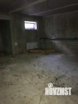 Дом 360м², 2-этажный, участок 5 сот.  