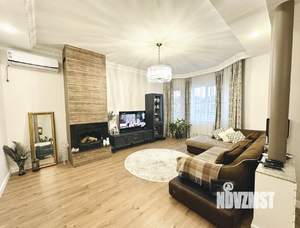 Дом 155м², 2-этажный, участок 3 сот.  