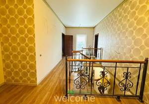 Дом 205м², 2-этажный, участок 5 сот.  