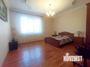 Таунхаус 194м², 3-этажный, участок 3 сот.  