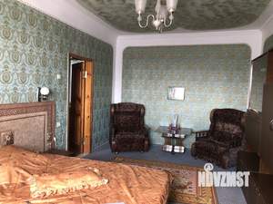 Дом 450м², 3-этажный, участок 10 сот.  