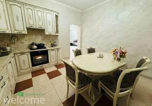 Дом 150м², 2-этажный, участок 6 сот.  