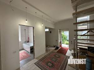 Дом 150м², 2-этажный, участок 6 сот.  