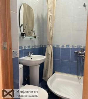 Дом 220м², 3-этажный, участок 1 сот.  