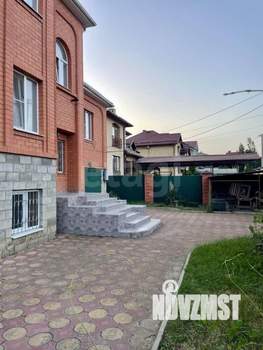 Дом 251м², 2-этажный, участок 8 сот.  