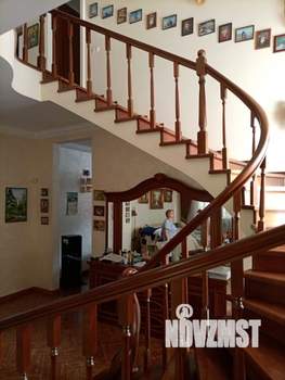 Дом 410м², 2-этажный, участок 17 сот.  