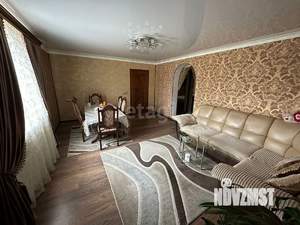 Дом 137м&sup2;, 2-этажный, участок 5 сот.  