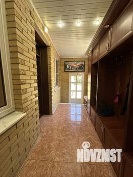 Дом 273м², 2-этажный, участок 5 сот.  