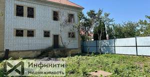 Дом 220м², 2-этажный, участок 6 сот.  