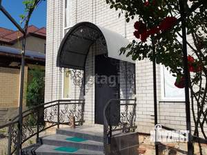 Дом 235м², 2-этажный, участок 10 сот.  