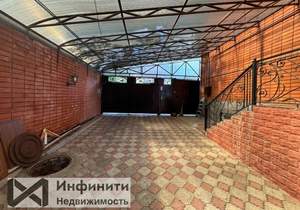 Дом 210м², 3-этажный, участок 5 сот.  