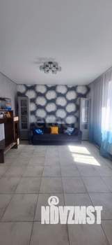 Дом 264м², 2-этажный, участок 3 сот.  