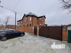 Дом 180м², 2-этажный, участок 3 сот.  
