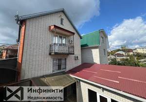 Дом 210м², 3-этажный, участок 5 сот.  