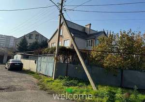 Дом 214м², 3-этажный, участок 6 сот.  