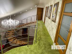 Дом 350м², 2-этажный, участок 6 сот.  