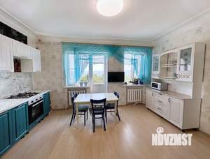 Дом 141м², 2-этажный, участок 5 сот.  