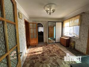 Дом 190м&sup2;, 2-этажный, участок 7 сот.  