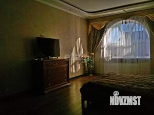 Дом 379м², 2-этажный, участок 10 сот.  