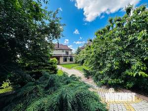 Дом 500м², 2-этажный, участок 10 сот.  