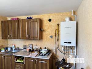 Дом 60м², 2-этажный, участок 6 сот.  