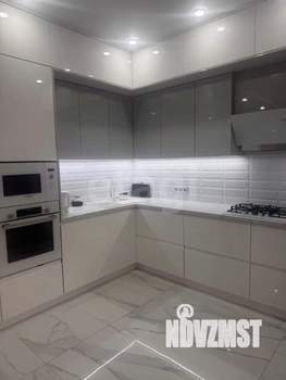 Дом 140м&sup2;, 1-этажный, участок 4 сот.  