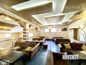 Дом 700м², 3-этажный, участок 3 сот.  