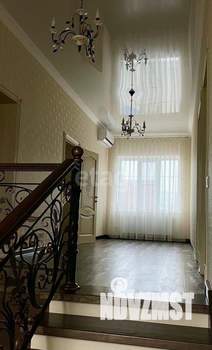 Дом 194м², 2-этажный, участок 6 сот.  