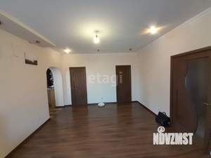 Таунхаус 285м², 3-этажный, участок 3 сот.  