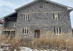 Дом 362м², 2-этажный, участок 10 сот.  