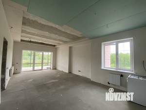 Дом 220м², 2-этажный, участок 6 сот.  