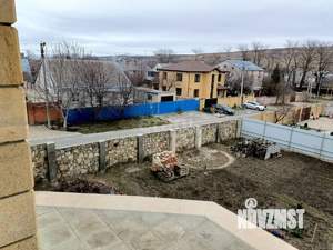 Дом 500м², 3-этажный, участок 10 сот.  