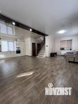 Дом 155м&sup2;, 2-этажный, участок 9 сот.  