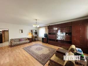 Дом 160м², 2-этажный, участок 5 сот.  