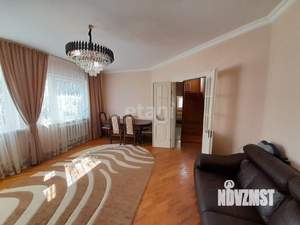 Дом 280м², 3-этажный, участок 6 сот.  