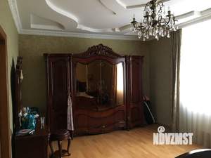 Дом 510м², 3-этажный, участок 14 сот.  