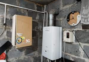 Дом 92м², 3-этажный, участок 4 сот.  