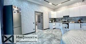 Дом 210м², 2-этажный, участок 5 сот.  