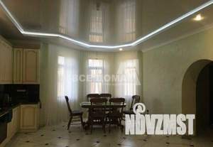 Дом 220м², 2-этажный, участок 8 сот.  