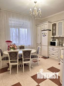Дом 150м², 2-этажный, участок 6 сот.  