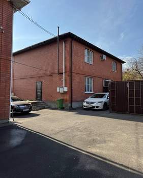 Дом 84м², 2-этажный, участок 1 сот.  