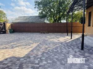 Дом 220м&sup2;, 2-этажный, участок 7 сот.  