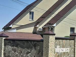 Дом 270м², 3-этажный, участок 8 сот.  