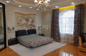 Дом 450м², 3-этажный, участок 5 сот.  