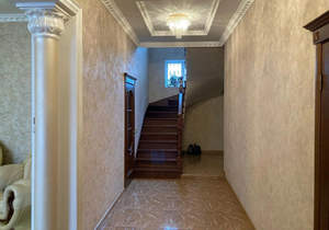 Дом 240м², 2-этажный, участок 0 сот.  