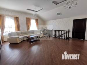 Дом 342м², 3-этажный, участок 5 сот.  